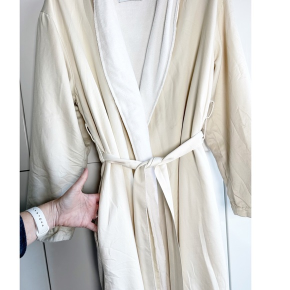 Restoration Hardware Spa Robe Luxurious Lounge Long Terry Lined Bath Robe Size L - Picture 2 of 6